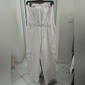 NWOT WILD FABLE DENIM Off-White Strapless Cargo Jumpsuit SZ MED ( SO GREAT)